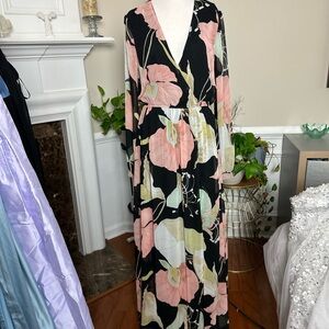 Lulu's Black Maxi Dress with Pink & Cream Floral Print